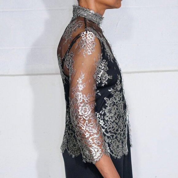 Silver and Black Eyelah Lace Snap-Up Blouse - Size Medium - Picture 2 of 8